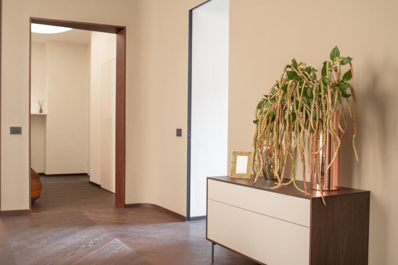 Sant'Ambrogio Luxury Apartment R&R ミラノ エクステリア 写真