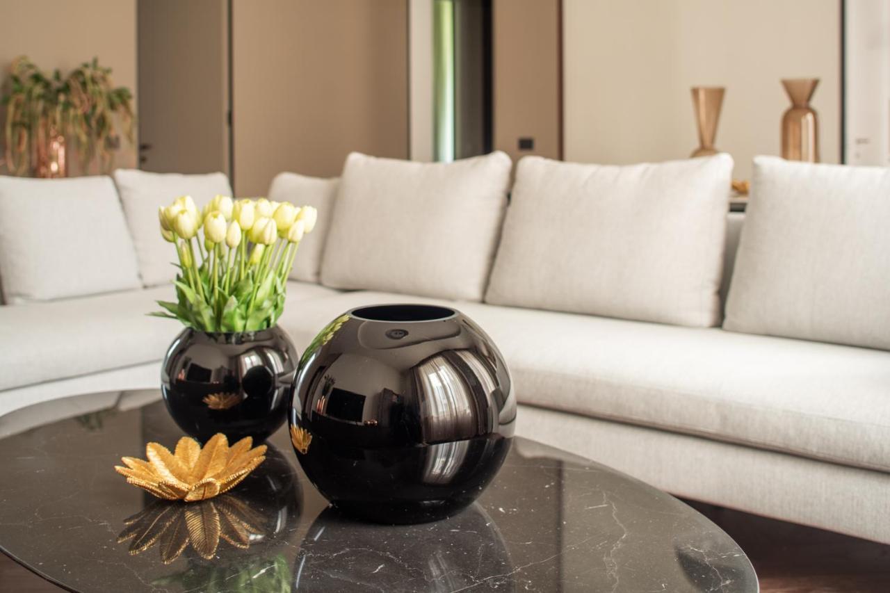 Sant'Ambrogio Luxury Apartment R&R ミラノ エクステリア 写真